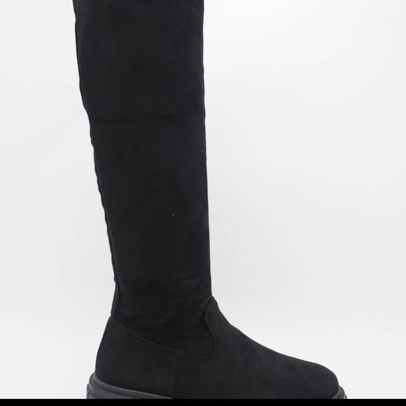 #48 From PARIS Fabulous Pull on Sock Faux Suede Boots - Picture 2 of 2